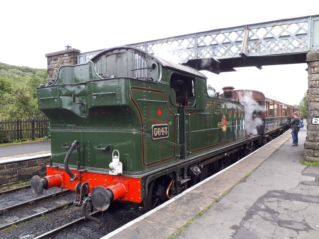 5643 on the 12.00 to Bolton Abbey