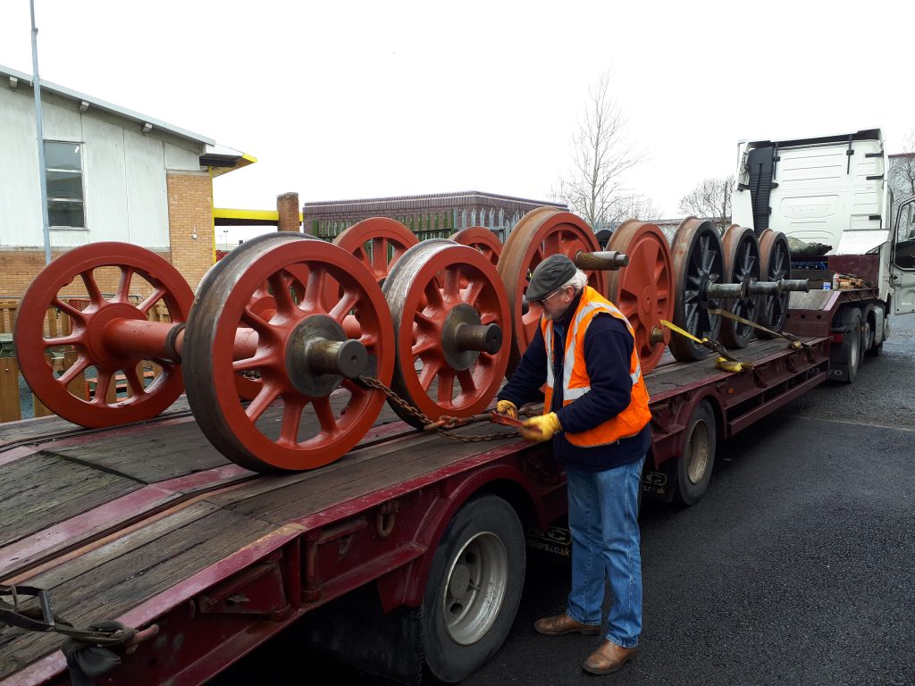 Martyn Soames straps down the wheels