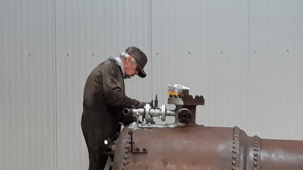 Fred painting FR 20's firebox