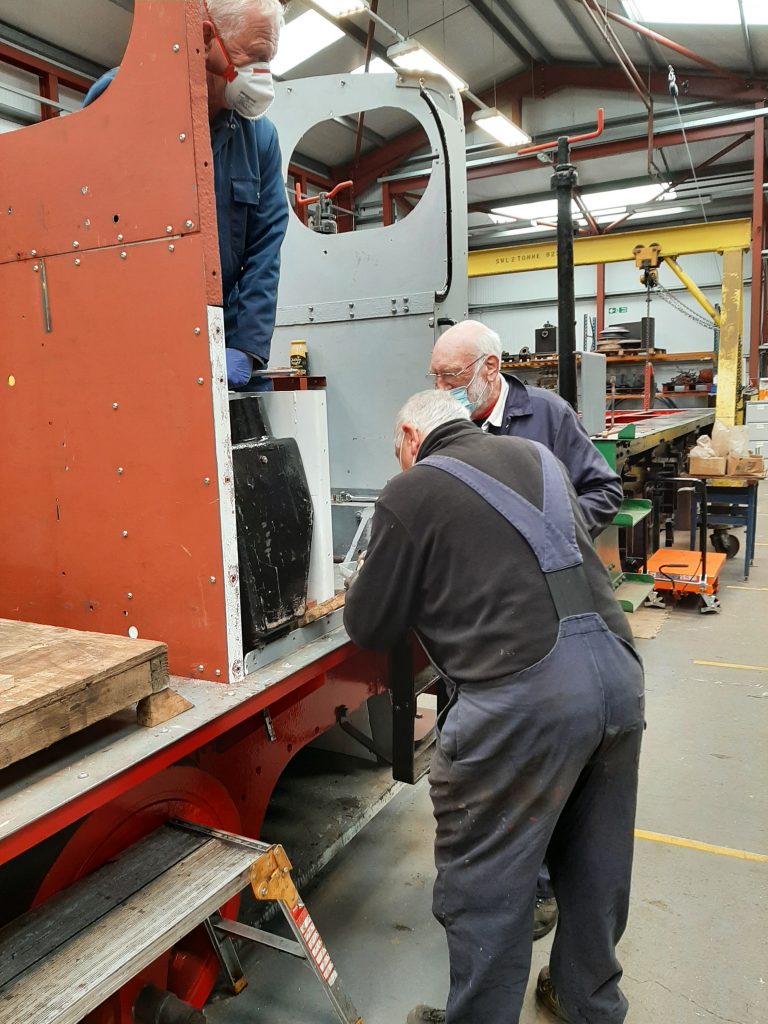 Fluff's left hand sand box is refitted