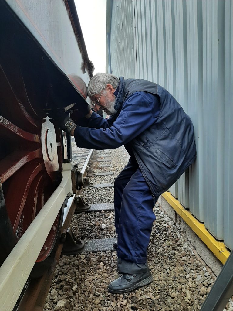 Alan inspecting FR 20