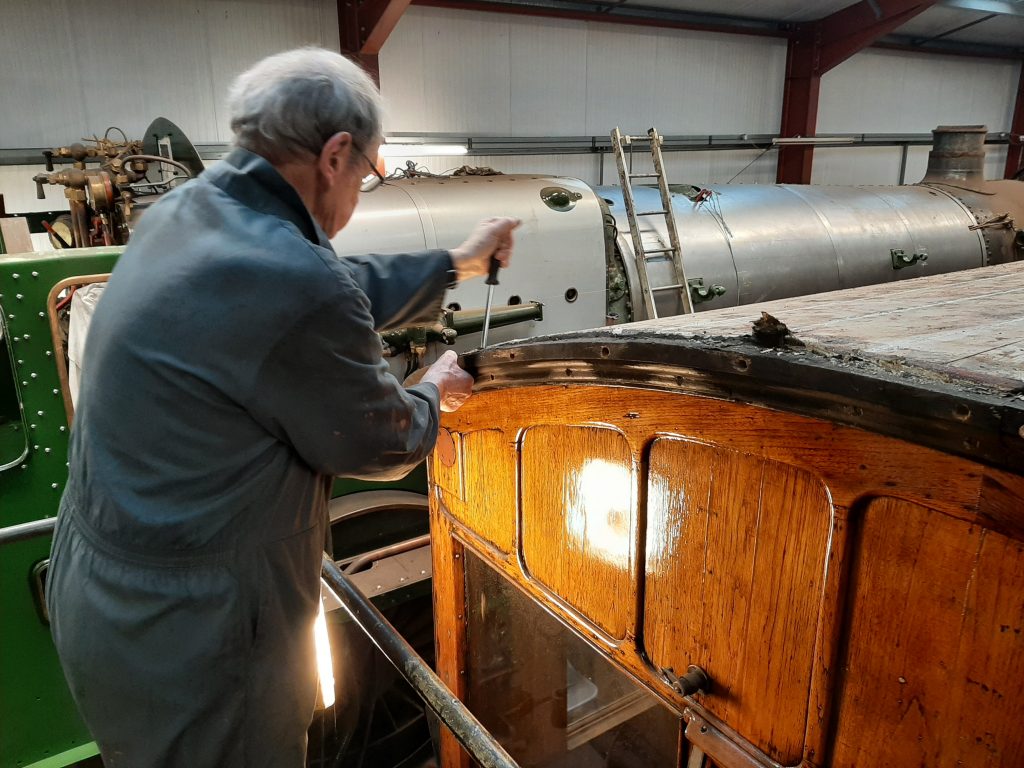 John Dixon removes one of the end pieces from GER No. 5