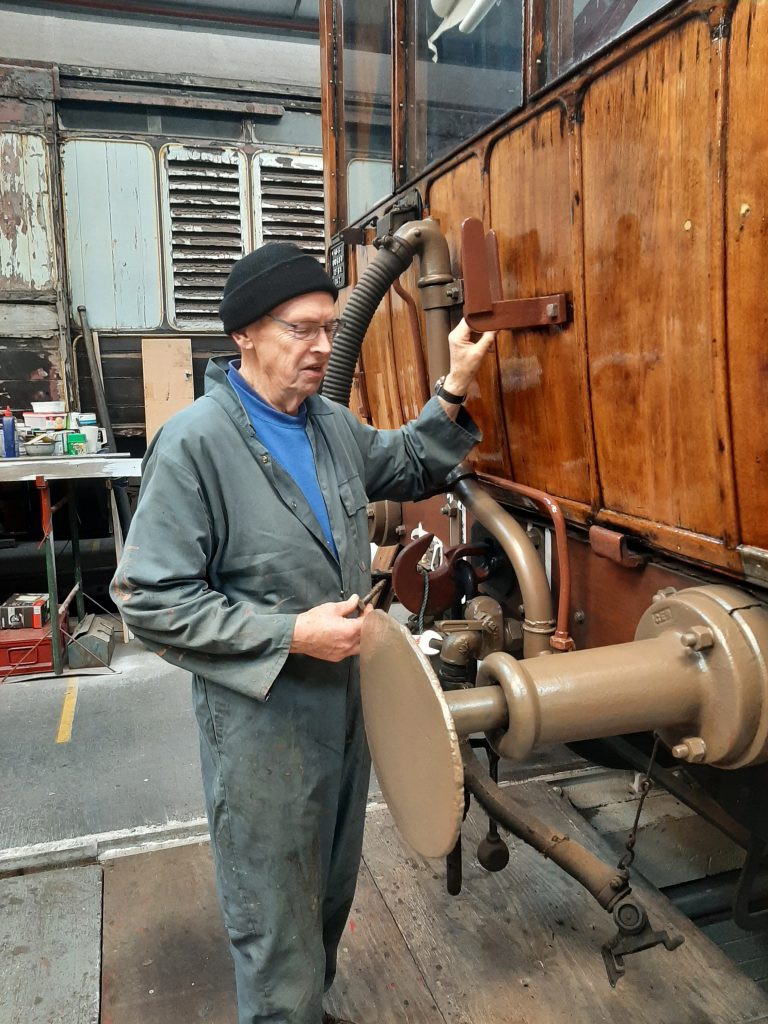John Dixon caught off guard as he fits a lamp iron on GER No.5i
