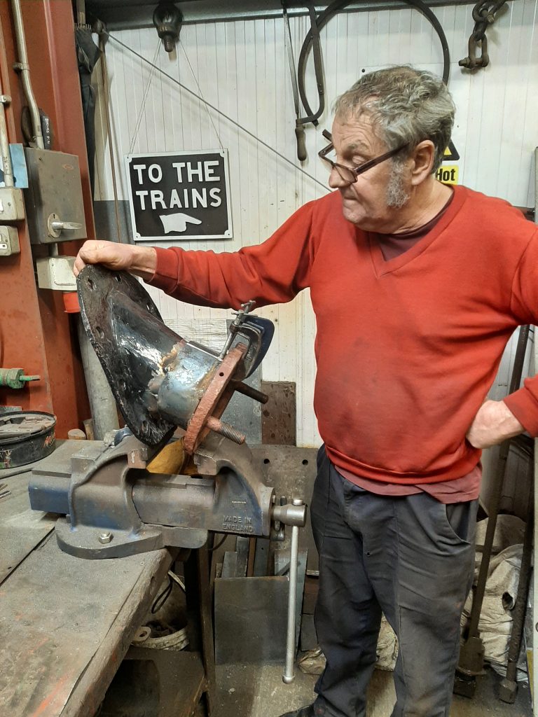 Keith with Wootton Hall's steampipe flanges