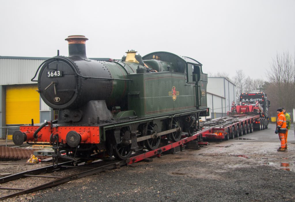 5643 negotiates the unloading ramp