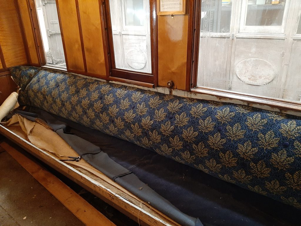 The back of the chaise longue fitted in GER No. 5