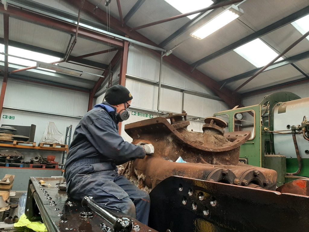 Jon Dixon cleans 5643's smokebox saddle